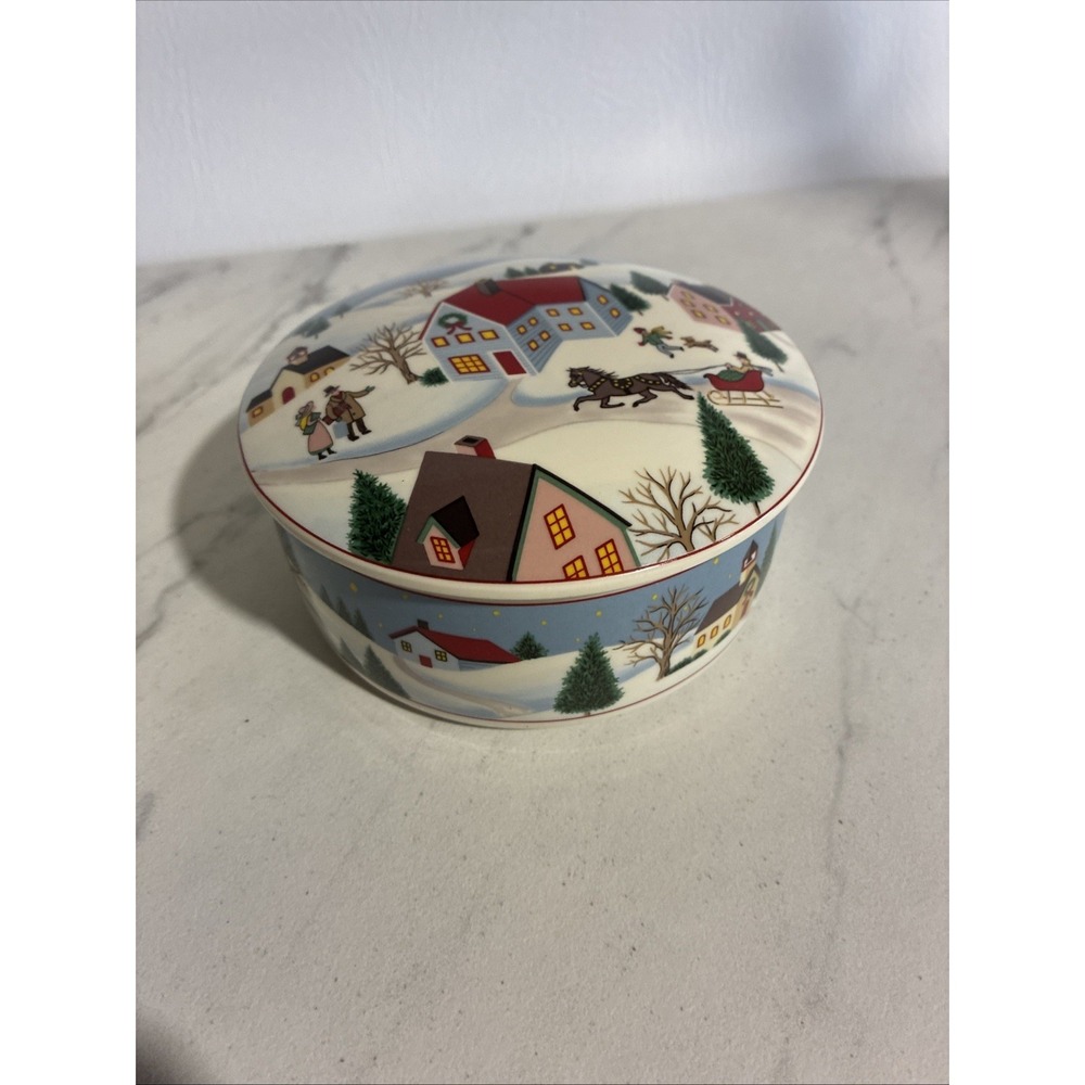 Mikasa Holiday Village Round Porcelain Trinket Box w/Lid Christmas Made In Japan